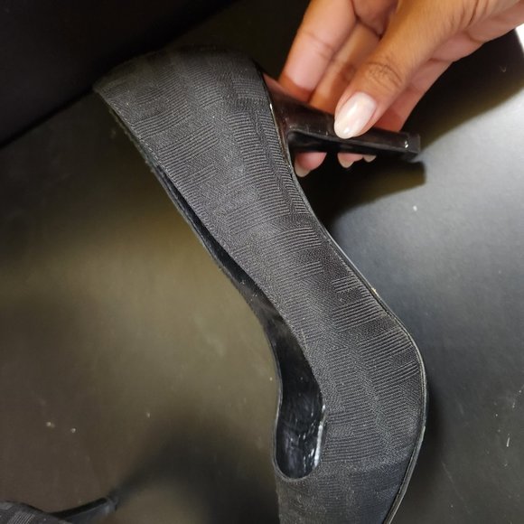 Vintage Fendi heels - Picture 3 of 6